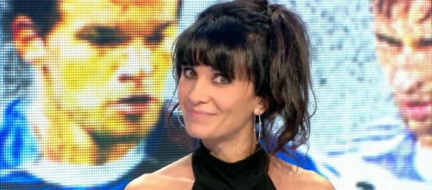 Alessandra Bianchi, journaliste italienne, a donné son point de vue sur le récent transfert de Kevin Strootman à l'OM Alessandra Bianchi, journaliste italienne, a donné son point de vue sur le récent transfert de Kevin Strootman à l'OM