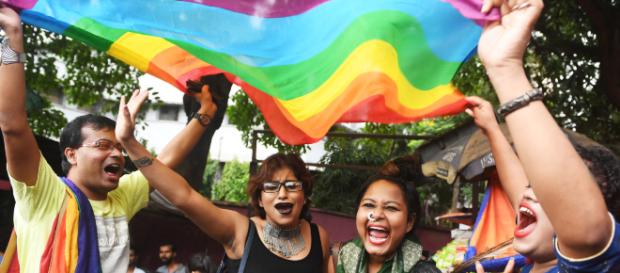 Storico in India: l’omosessualità non è più reato Storico in India: l’omosessualità non è più reato
