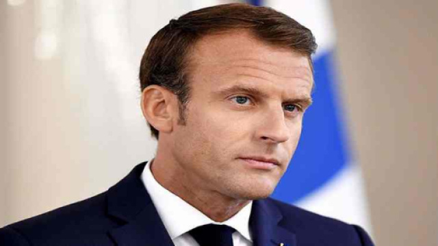 Prélèvement à la source : Macron attend 'des réponses précises' avant d'appuyer sur le bouton.