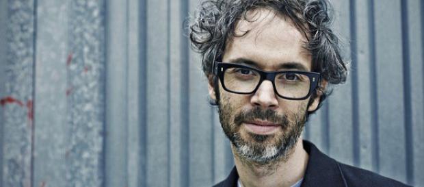 James Rhodes acude a la Moncloa para hablar con Sánchez sobre el abuso infantil James Rhodes acude a la Moncloa para hablar con Sánchez sobre el abuso infantil
