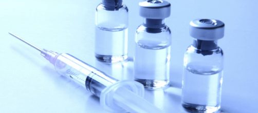 Vaccini: dibattito in Italia su obbligo vaccini