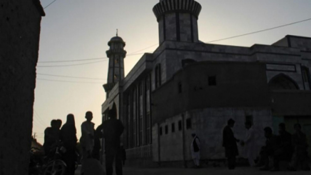 Un nouvel attentat contre une mosqu&eacute;e chiite a fait 35 morts et presque cent bless&eacute;s &agrave; Gardez, dans l'est de l'Afghanistan.