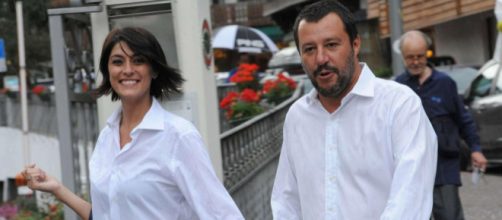 Ma quale crisi tra Matteo Salvini ed Elisa Isoardi, scoppia la passione in Romagna.