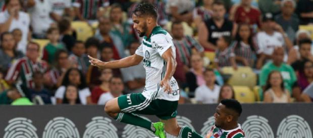 Gustavo Scarpa e Fluminense: confusão segue longe do fim (Foto: Valor Econômico) Gustavo Scarpa e Fluminense: confusão segue longe do fim (Foto: Valor Econômico)