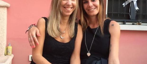 Manuela (a sinistra) manca da 7 giorni: i familiari non credono ad una fuga volontaria. Manuela (a sinistra) manca da 7 giorni: i familiari non credono ad una fuga volontaria.