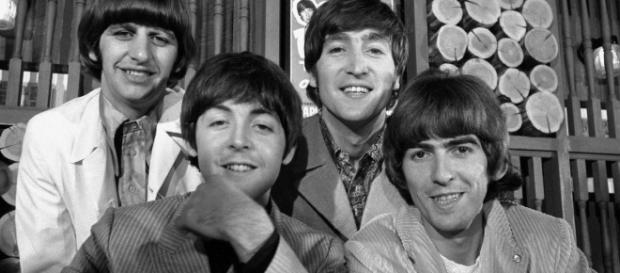 Os Beatles numa coletiva em 1966 Os Beatles numa coletiva em 1966