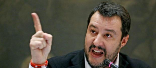 Pensioni, Matteo Salvini conferma: 'Subito Quota 100 nella LdB 2019' ma i lavoratori sono già delusi dal Governo M5S-Lega Pensioni, Matteo Salvini conferma: 'Subito Quota 100 nella LdB 2019' ma i lavoratori sono già delusi dal Governo M5S-Lega