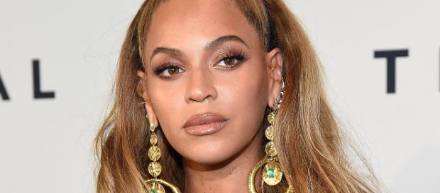 Beyonce Hinted That She Has a Secret Snapchat | StyleCaster - stylecaster.com Beyonce Hinted That She Has a Secret Snapchat | StyleCaster - stylecaster.com