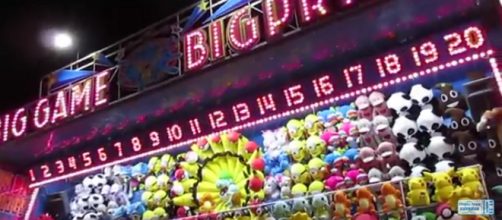 State fairs in the US offer unique foods. [Image Source: Theme Park Express - YouTube]