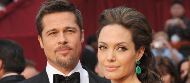 Brad Pitt es acusado de no pagar la pensión de sus hijos Brad Pitt es acusado de no pagar la pensión de sus hijos