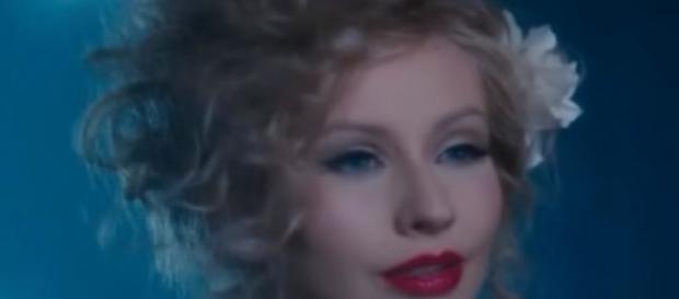 Top 7 most horrible Celebrity Hairstyles - Image credit - Christina Aguilera via Gabriel Ezequiel | YouTube Top 7 most horrible Celebrity Hairstyles - Image credit - Christina Aguilera via Gabriel Ezequiel | YouTube
