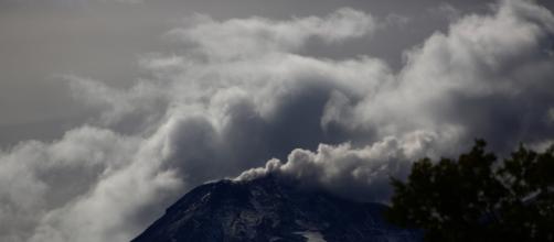 CHILE/ Nuevo reporte de actividad volcánica en Nevados de Chillan