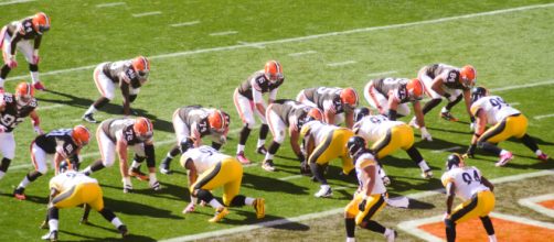 Shadows have been long over the Cleveland Browns competing with division rival Pittsburgh. [Image via Flickr - by Erik Daniel Drost]