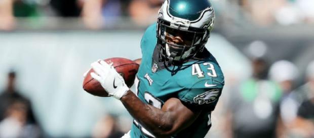 Eagles RB Darren Sproles out 'indefinitely' with broken arm, (Image via Keith Allison, Flickr) Eagles RB Darren Sproles out 'indefinitely' with broken arm, (Image via Keith Allison, Flickr)