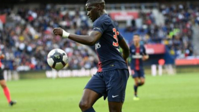 Stanley Nsoki est le latéral gauche qui a fait l'objet d'une offre de l'OM