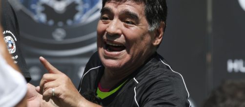 Diego Armando Maradona volverá a dirigir un equipo de futbol
