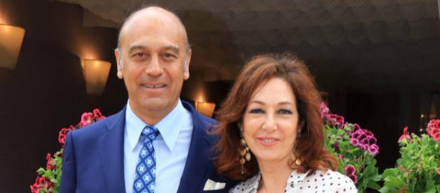 Ana Rosa posa con su esposo, Juan Muñoz Ana Rosa posa con su esposo, Juan Muñoz