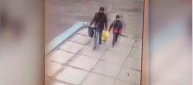 Russia, violenta e fa a pezzi bimbo di 10 anni - Il Mattino Russia, violenta e fa a pezzi bimbo di 10 anni - Il Mattino