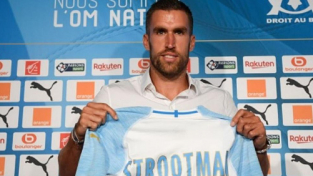 Kevin Strootman aurait dû coûter 32,7 millions d'euros à l'OM, mais le club n'a eu à dépenser que 28M€