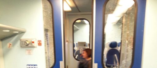 Rapina sul treno per Napoli, incastrati dalle telecamere: tre arresti (VIDEO) della rapina.