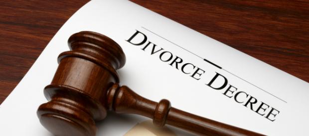 Divorzio, forse stop all'assegno di mantenimento: la proposta firmata Lega Divorzio, forse stop all'assegno di mantenimento: la proposta firmata Lega