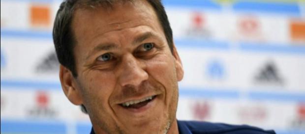 Rudi Garcia est venu au secours de Kostas Mitroglou, alors que ce dernier ne fait toujours pas l'unanimité à l'OM Rudi Garcia est venu au secours de Kostas Mitroglou, alors que ce dernier ne fait toujours pas l'unanimité à l'OM