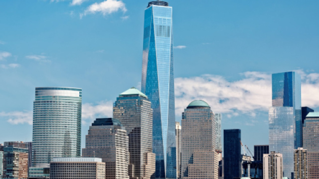 New York: dopo 17 anni riapre la fermata del World Trade Center (in foto il grattacielo One World Trade Center)