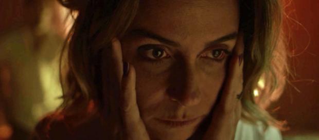 Luzia é a personagem menos inteligente de Segundo Sol Luzia é a personagem menos inteligente de Segundo Sol