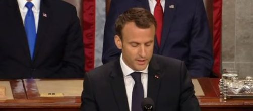 Reddito universale, Macron vuole un sussidio per i poveri