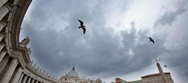 Germania, 3000 presunti casi di abusi sessuali nella Chiesa tedesca, coinvolti oltre mille religiosi Germania, 3000 presunti casi di abusi sessuali nella Chiesa tedesca, coinvolti oltre mille religiosi
