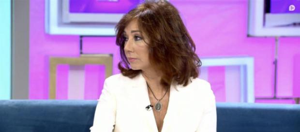 La vuelta al trabajo más complicada de Ana Rosa Quintana: le roban ... - bekia.es La vuelta al trabajo más complicada de Ana Rosa Quintana: le roban ... - bekia.es