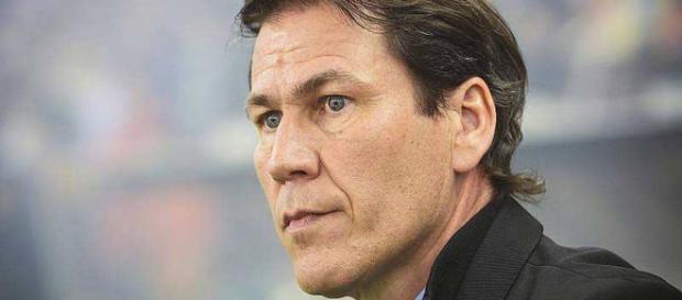 Rudi Garcia confirme que le récent transfert de Strootman va créer de la concurrence dans son groupe Rudi Garcia confirme que le récent transfert de Strootman va créer de la concurrence dans son groupe