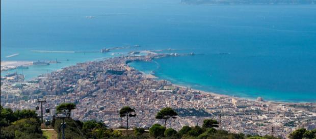 Trapani: il consiglio comunale ha approvato la 'mozione antifascista' Trapani: il consiglio comunale ha approvato la 'mozione antifascista'