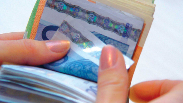 Federcontribuenti: tasse aumentano