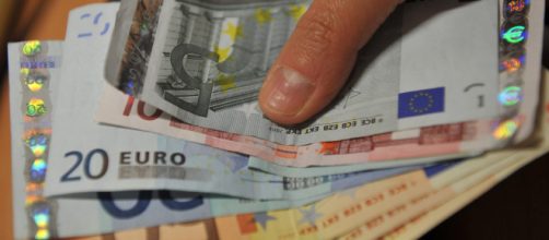 Aumentano le pensioni dal 2019, prima la rivalutazione a 3 scaglioni, poi la pensione di cittadinanza