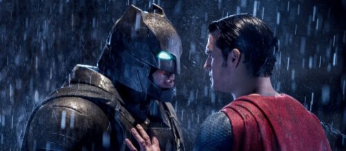 Cine] Batman v Superman: El Amanecer de la Justicia será la ... - blogdesuperheroes.es