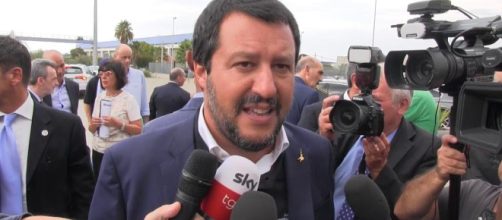 Matteo Salvini, linea dura sui migranti (Fonte: La Repubblica – Youtube)