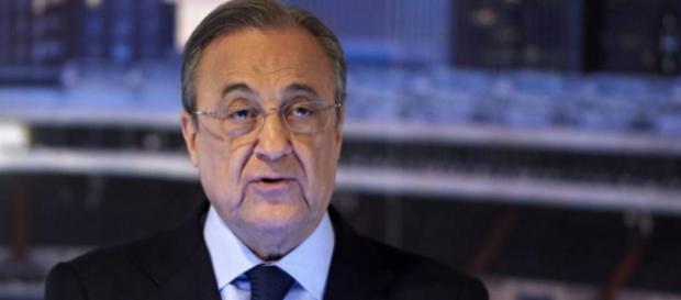 Le Real Madrid n'a pas fait de grandes dépenses durant le mercato estival, et ce malgré ses très bonnes finances. Le Real Madrid n'a pas fait de grandes dépenses durant le mercato estival, et ce malgré ses très bonnes finances.