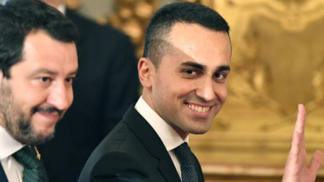 Pensioni quota 100: col contributivo si perde 8-10%, nuove ipotesi uscita donne e precoci.