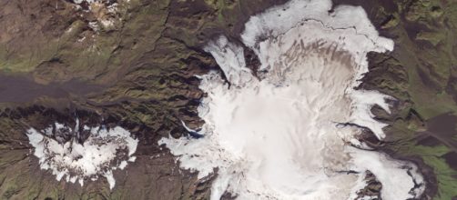 Il vulcano Katla e il vicino Eyjafjallajökull sotto il ghiacciaio