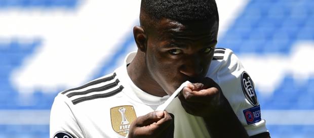 Vinicius Junior en su presentación con el primer equipo Vinicius Junior en su presentación con el primer equipo