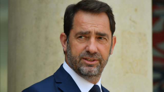 Christophe Castaner, le patron de La République en Marche s'est fait couper net par le Président de la République