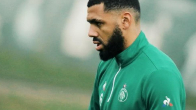 Yann M'Vila pense que l'ASSE aurait dû faire moins d'erreurs face au PSG