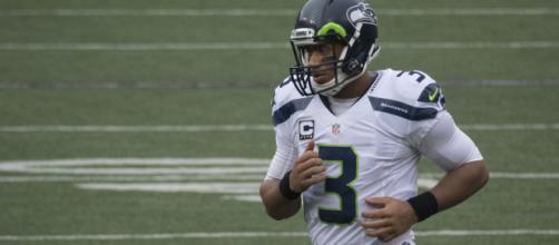Seahawks QB Russell Wilson wants to play 25 years in NFL. [image source: Keith Allison - Flickr]