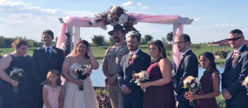 "Stranger Things" star David Harbour kept a promise and officiated a fan's wedding in Chief Hopper mode. [Image @DavidKHarbour/Twitter]