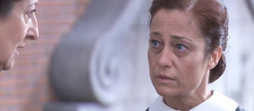 Anticipazioni Una Vita: Ursula minaccia la domestica Carmen