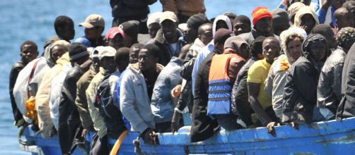 UNHCR: crisi nel mediterraneo di proporzioni storiche - FOCUS Casa ... - dirittisociali.org