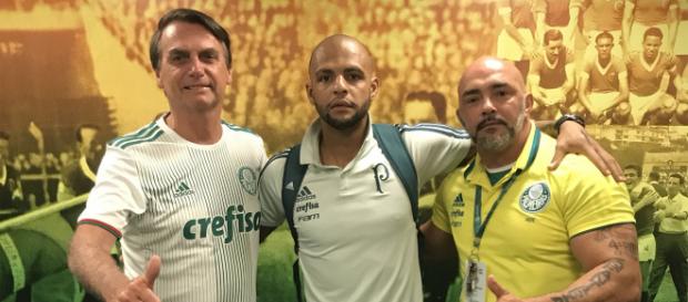 Felipe Melo demonstra apoio a Bolsonaro e causa polêmica. (foto reprodução). Felipe Melo demonstra apoio a Bolsonaro e causa polêmica. (foto reprodução).