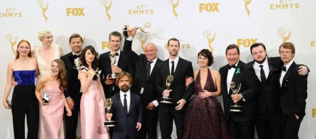 Game of Thrones brilla nuevamente en los Emmy como mejor drama Game of Thrones brilla nuevamente en los Emmy como mejor drama