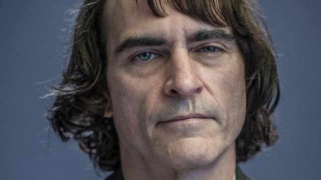 La première photo officielle de Joaquin Phoenix en Joker.